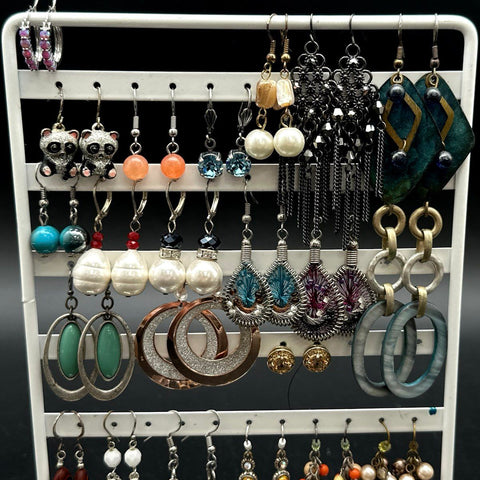 Mixed Fashion Costume Jewelry Lot 30+ Pairs Earrings Dangle Studs Rhinestone