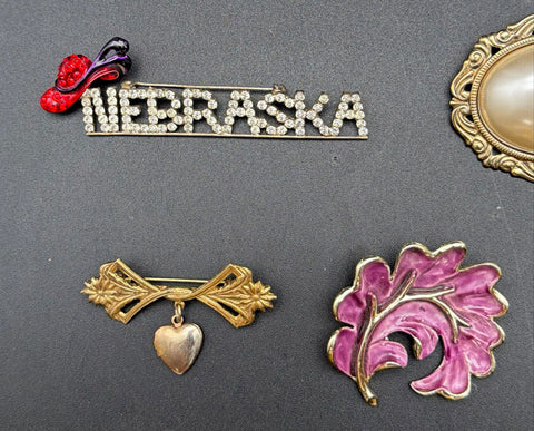 Vintage to Modern Costume Jewelry Lot 14 Brooches Pins Rhinestone Enamel Pearl