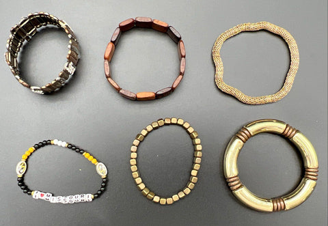 Vintage & Modern Beaded Fashion Stretch Bracelets Jewelry Lot of 30