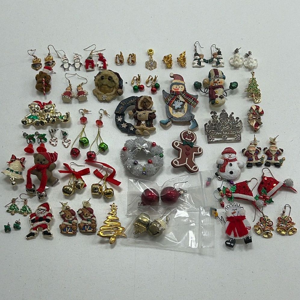 Lot Of Costume 1 lb. Christmas Earrings Brooches Pins And Jewelry Accessories