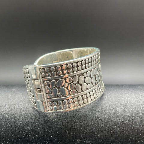 Brighton Silver Tone Pebble Motif Hinged Cuff Bracelet