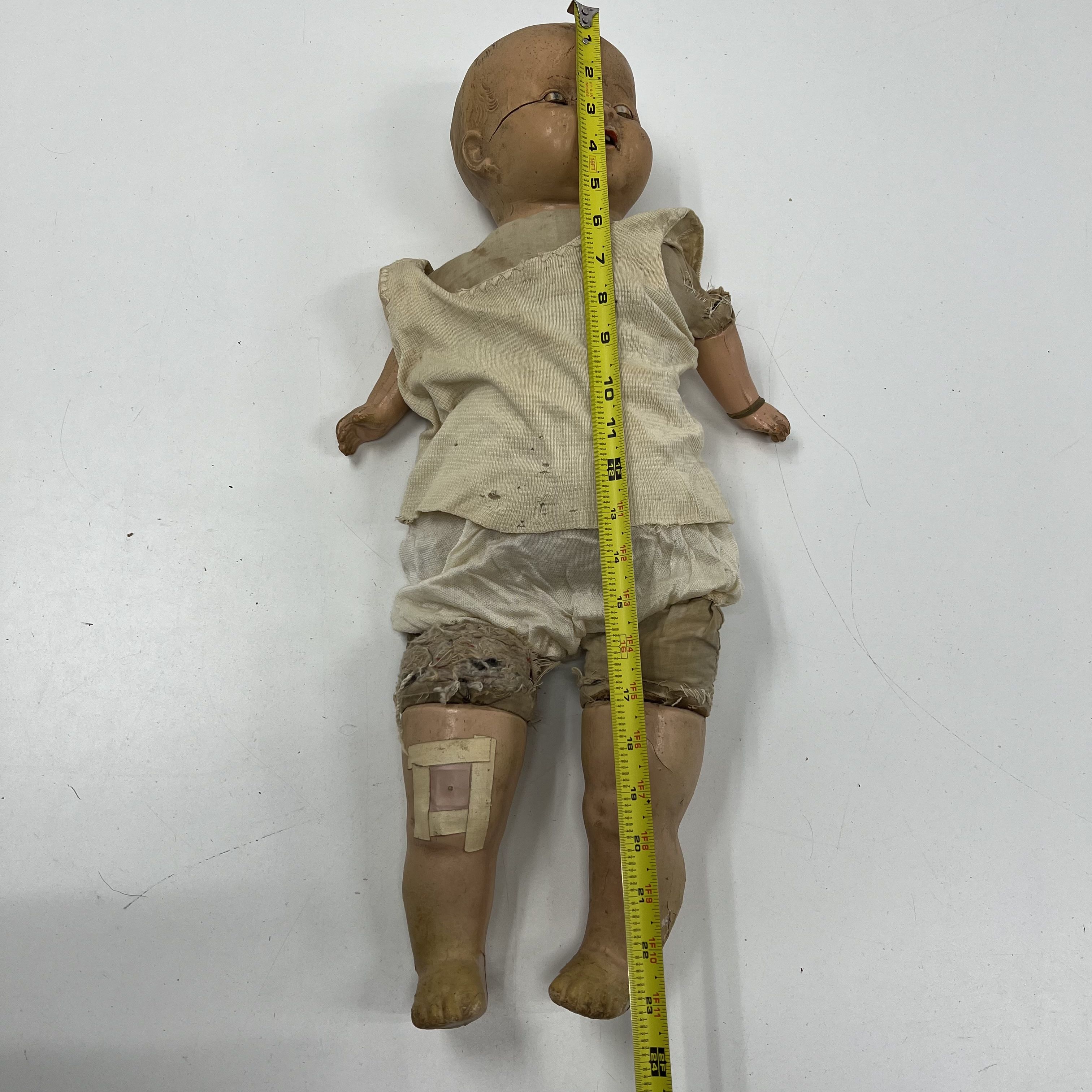 Vintage 1930s K&K Toy Co Hug Me 22" Composition Baby Doll Sleep Eyes Crazing