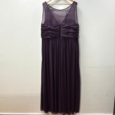 David's Bridal Women's Plum Long Illusion Mesh Ruched Evening Gown NWT Size 26