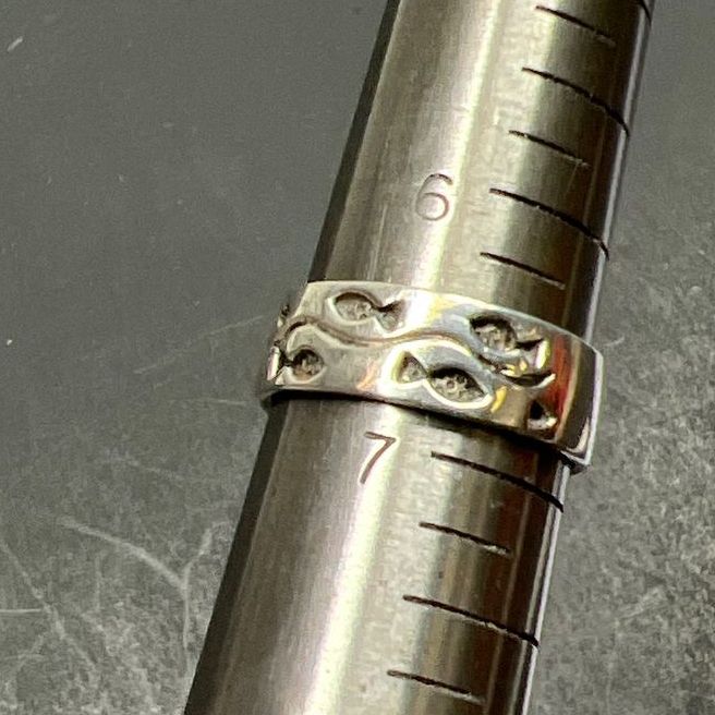 925 Sterling Silver School of Fish Ring Size 6.5
