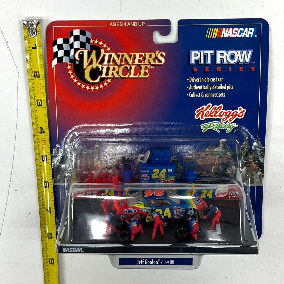 1999 Winner's Circle Jeff Gordon #24 Pit Row Diecast Lot of 2 NASCAR New Sealed