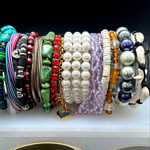 Mixed Costume Jewelry Lot 40+ pc Bangles Cuffs Beaded Rhinestone Vintage Modern