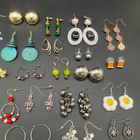 Vintage & Modern Costume Jewelry Earrings Lot of 35+ Pairs Hoops Dangles Studs