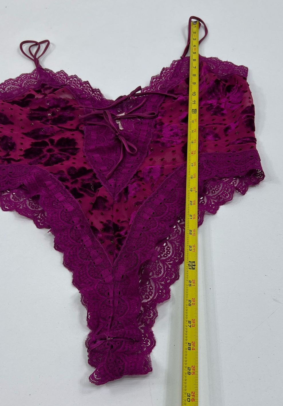 VTH Women's Victoria's Secret Magenta Floral Lace & Velvet Teddy - Size Medium