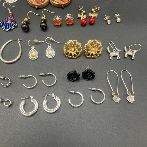 Vintage and Modern Fashion Jewelry Earring Lot of 28 Pairs Hoops Studs Dangles