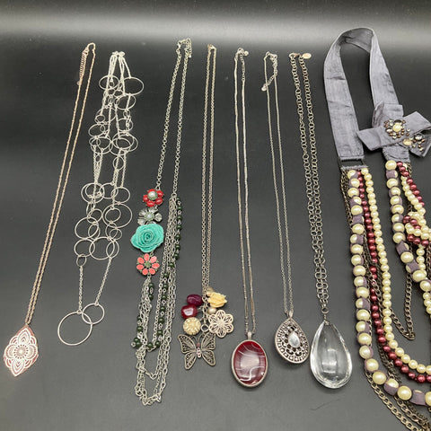Mixed Costume Jewelry Necklace Lot 8 Pieces 1 lb Vintage to Modern Styles