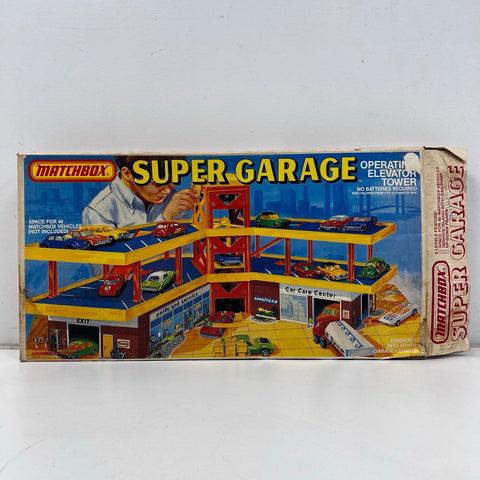 Vintage Matchbox Super Garage Operating Elevator Tower Playset Original Box