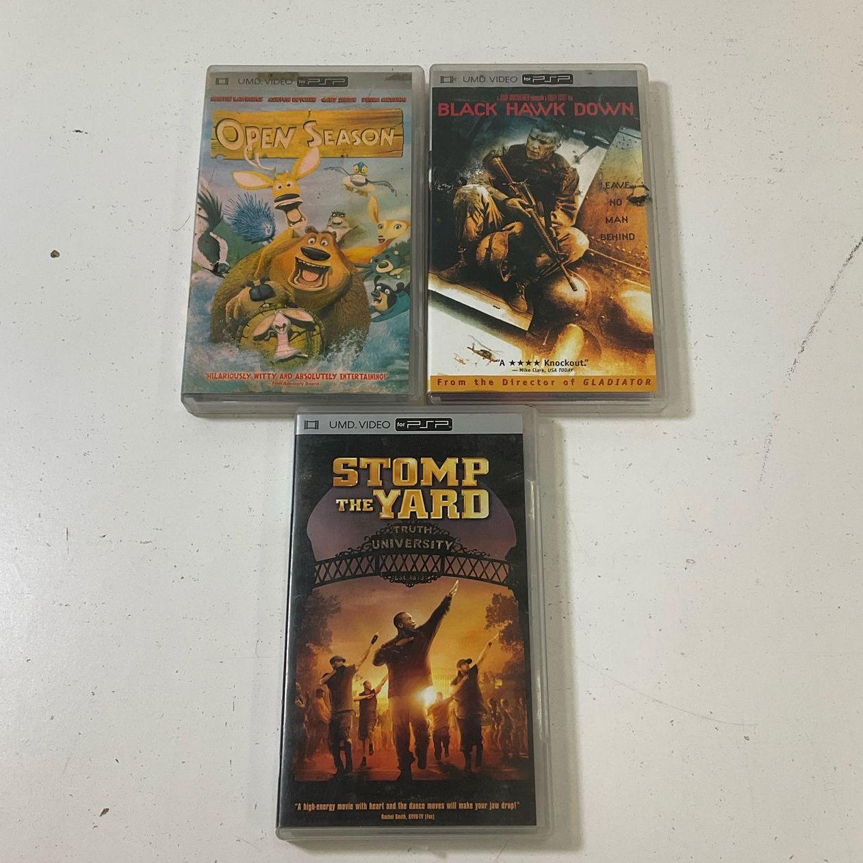 3 PSP UMD Videos UNTESTED Open Season Black Hawk Down Stomp the Yard