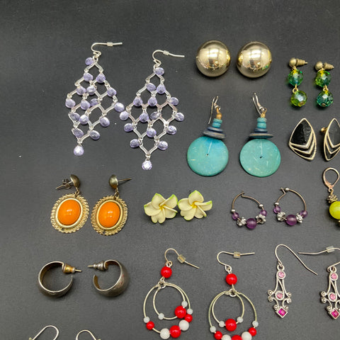 Vintage & Modern Costume Jewelry Earrings Lot of 35+ Pairs Hoops Dangles Studs