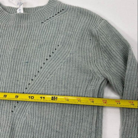 Lululemon Women's Gray Green Sit in Lotus Merino Wool Ribbed Sweater Size 2