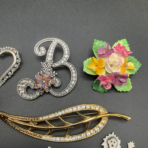 Vintage Costume Jewelry Brooch Lot of 10 Leopard Hummingbird Floral Rhinestone