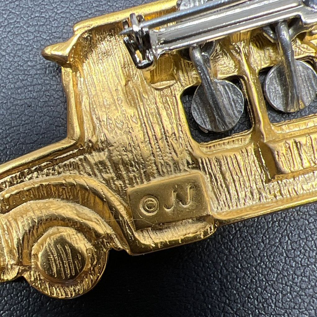 JJ Jonette Jewelry School Bus Children's Faces Brooch