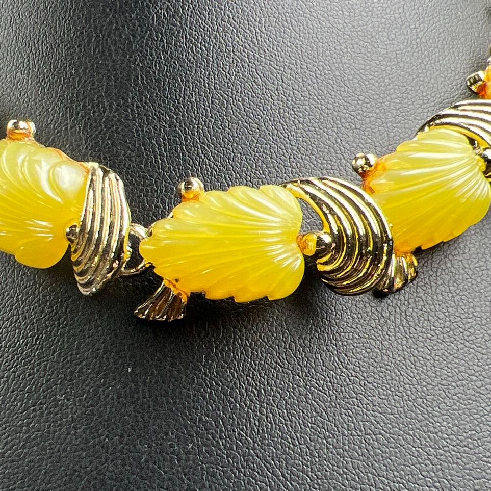 Vintage Yellow & Gold Tone Leafy Bracelet Necklace Set