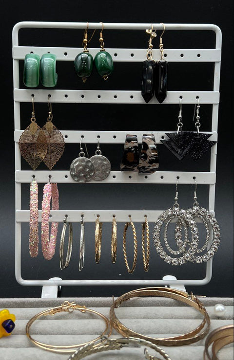 Fashion Earring Jewelry Lot 30 Pairs Gold Silver Tone Hoops Dangles Boho Style