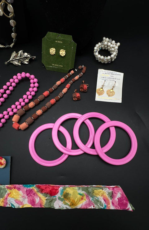 Vintage Costume Jewelry Lot 25pc Pink Beaded Leaf Necklaces Earrings Bangles
