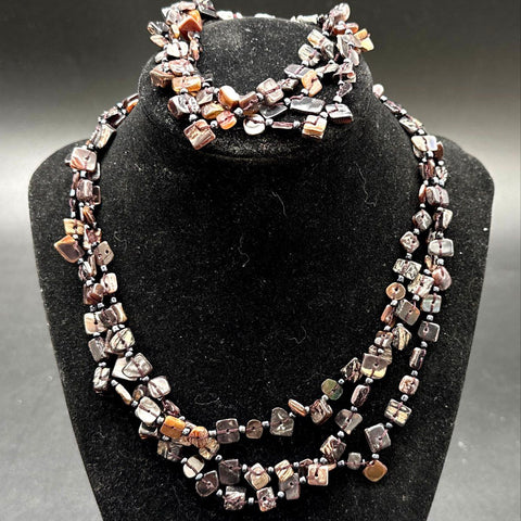 Mixed Fashion Jewelry Set Lot of 11 Necklaces Bracelets Earrings Chiefs USPS