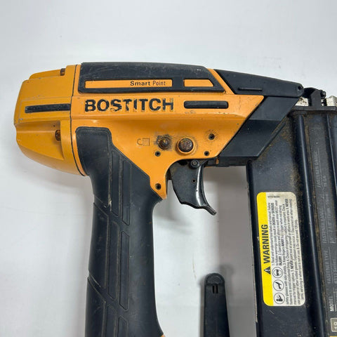 Bostitch BTFP12233 18 Gauge Brad Nailer Smart Point Magnesium Pneumatic
