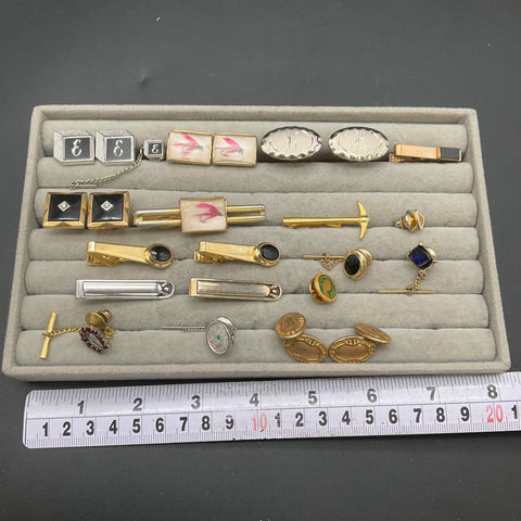 Vintage Men's Costume Jewelry Lot Cufflinks Tie Bars Pins Gold Silver Tone