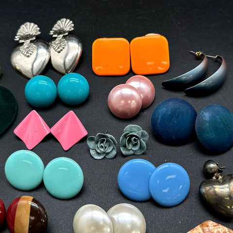 Vintage 80s 90s Fashion Jewelry Lot of 22 Pairs Stud Dangle Statement Earrings