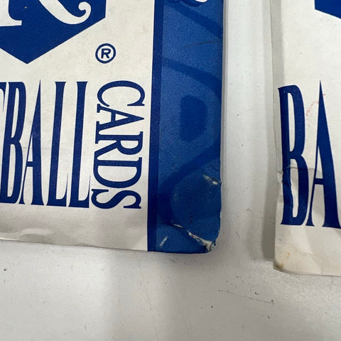 Frank White Auto Card Lot + 1998 Royals Packs & 1993 Pin Memorabilia