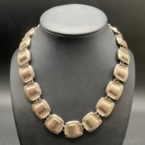 Vintage Anne Klein Silver Tone Rectangular Link Necklace Toggle Clasp