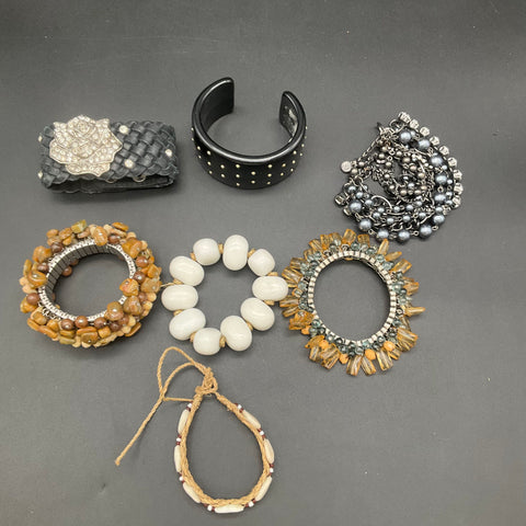 Boho Fashion Jewelry Bracelet Lot of 7 Cuffs Stretch Faux Pearl Rhinestone Retro