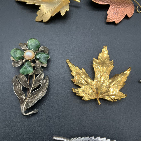 Vintage to Modern Costume Jewelry Lot 7 Leaf Brooches Pins Gold Silver Tone