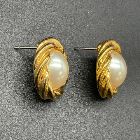 Vintage K.J.L. for Avon Gold Tone Faux Pearl Oval Stud Earrings Pierced