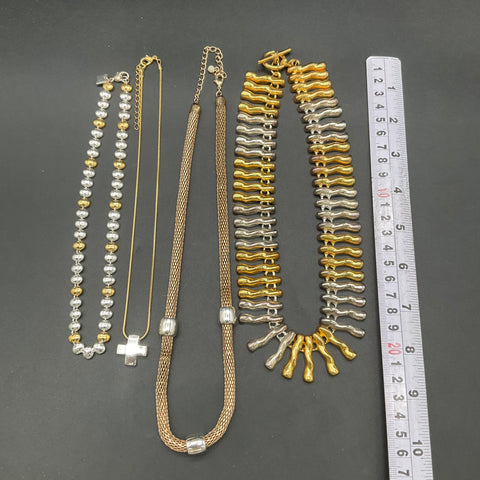 Mixed Costume Jewelry Lot Gold Tone Silver Tone Necklaces Earrings Bracelets