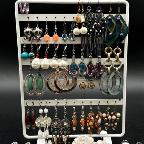 Mixed Fashion Costume Jewelry Lot 30+ Pairs Earrings Dangle Studs Rhinestone