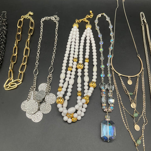 Costume Jewelry Lot of 10 Necklaces Statement Beaded Chain Pendant Layering