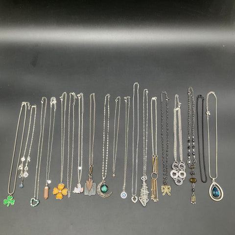 Costume Jewelry Lot 19 Necklaces Pendants Vintage to Modern Mixed Styles