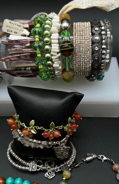 Lot 25+ Bracelets Beaded Leather Charm Rhinestone Mixed Styles