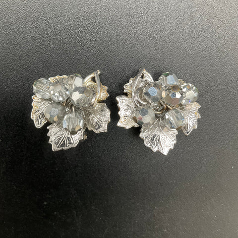 Vintage Silver Tone Crystal Grape Cluster Brooch & Clip-On Earrings Set