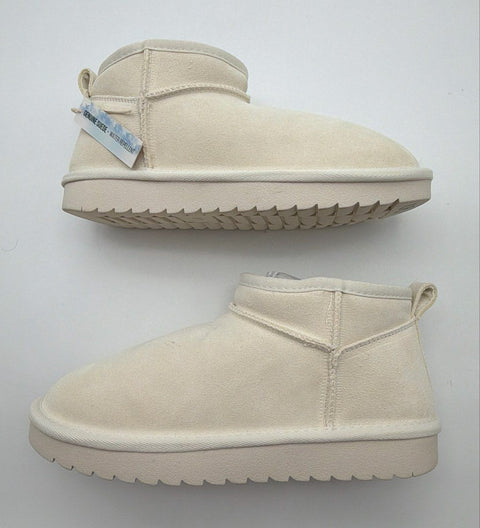 Cushionaire Hippie Cream Genuine Suede Water Repellent Boots Women's Size 8.5