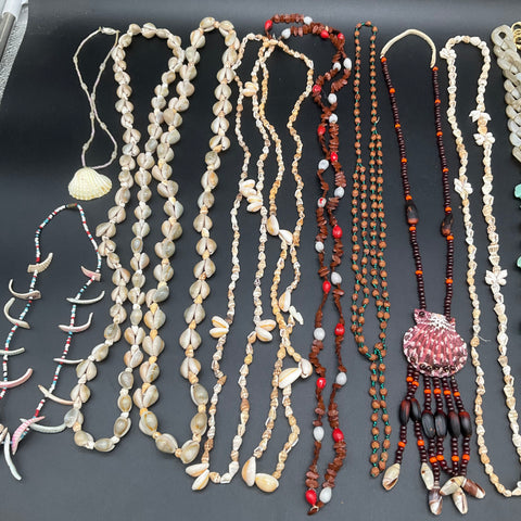 Vintage Boho Tropical Shell Puka Seed Necklace Jewelry Lot of 16 Beach Island