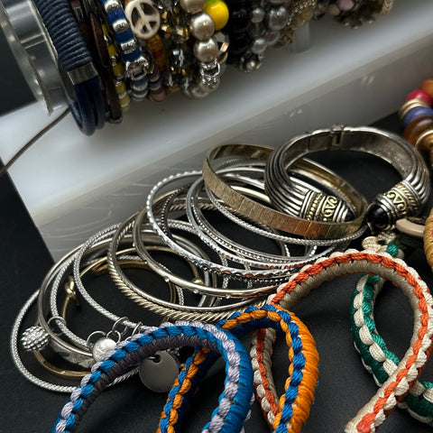 Mixed Costume Jewelry Bracelet Lot Beaded Bangles Leather Woven Cuffs 45pc