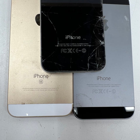 Apple iPhone 4S 5 5c 5s SE Lot of 7 Smartphones Passcode Locked For Parts