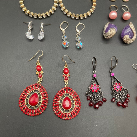 Boho Vintage Contemporary Earrings Jewelry Lot 16 Pairs Beaded Hoops Chandelier