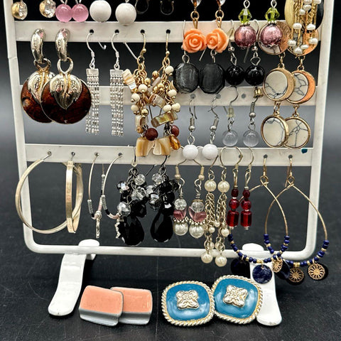 Mixed Costume Fashion Earrings Vintage to Modern Jewelry Lot of 30+ Pairs