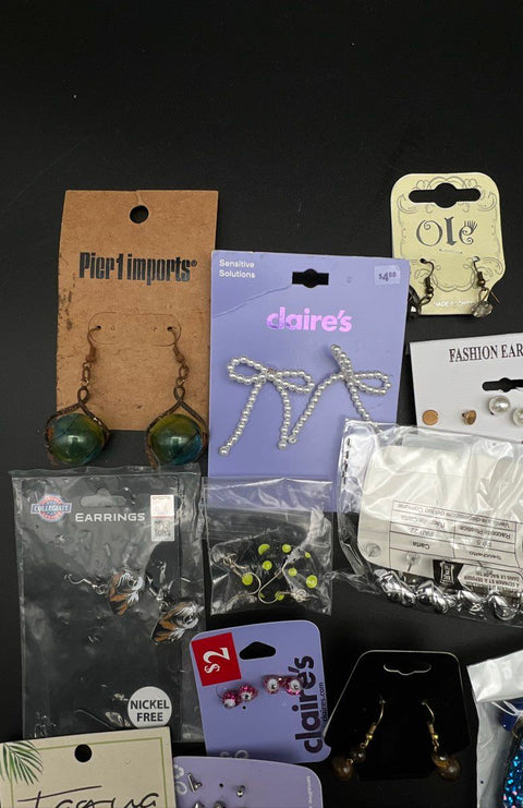 Paparazzi Claire's Tagua Modern Fashion Jewelry Lot of 28 Pairs Earrings