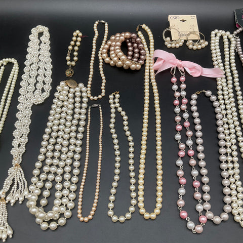 Faux Pearl Costume Jewelry Lot Paparazzi Cato Vintage to Modern Necklaces 14pc