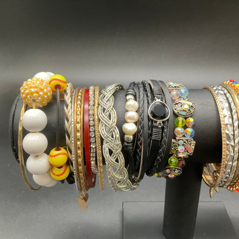 Mixed Jewelry Lot of 35 Bracelets Bangles Cuffs Leather Beaded Boho Eclectic