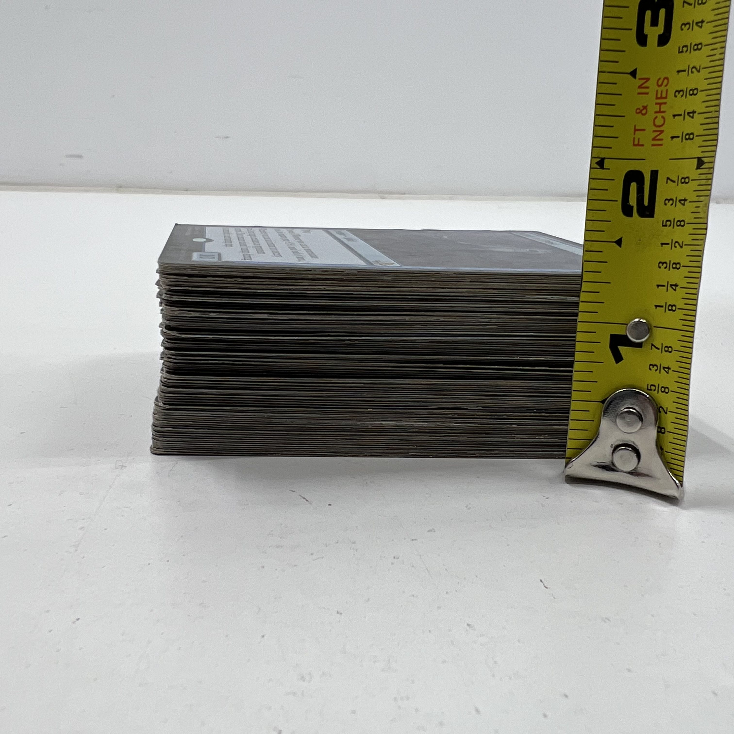 Niblis of Frost + 100+ Magic The Gathering MTG Card Lot Modern w/ Deck Box