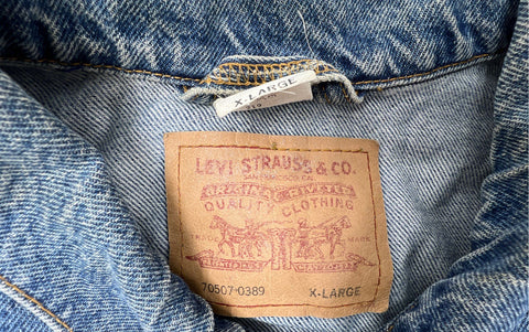 Vintage 90s Levi's 70507-0389 Distressed Denim Trucker Jacket Sz XL