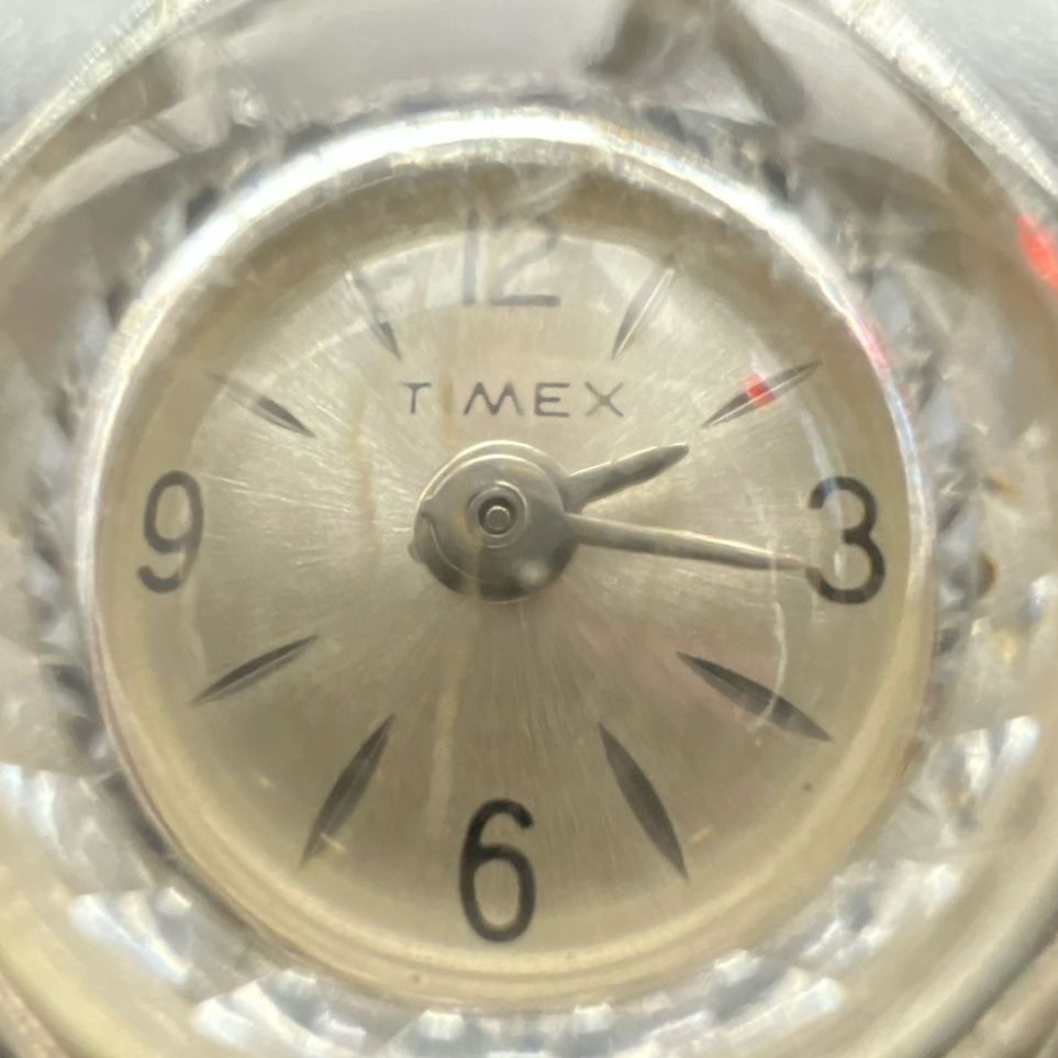 Timex Chrome Plated Ladies Wrist Watch Keeps Time